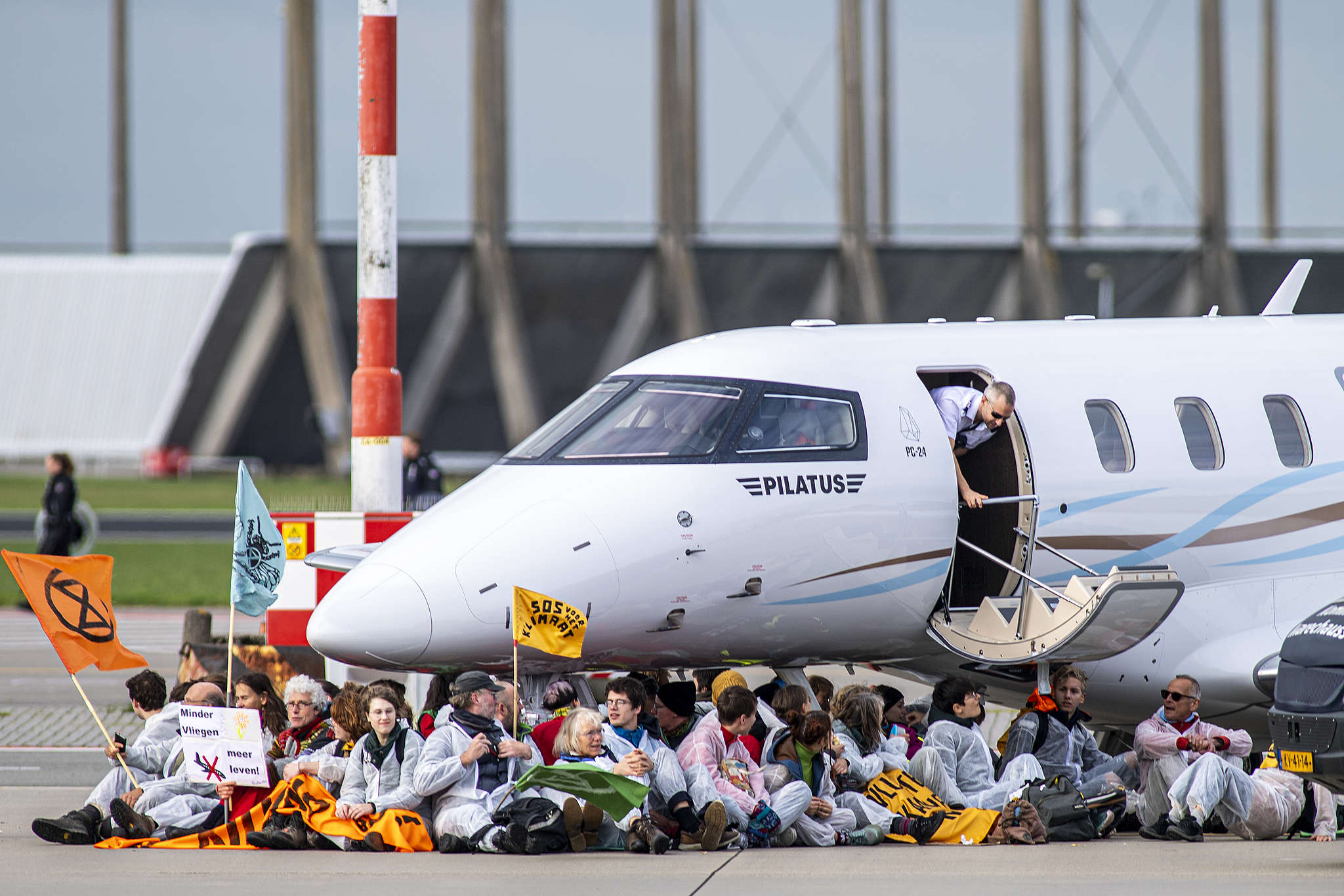 Activists Ground Private Jets At Amsterdam s Schiphol Airport Stay 
