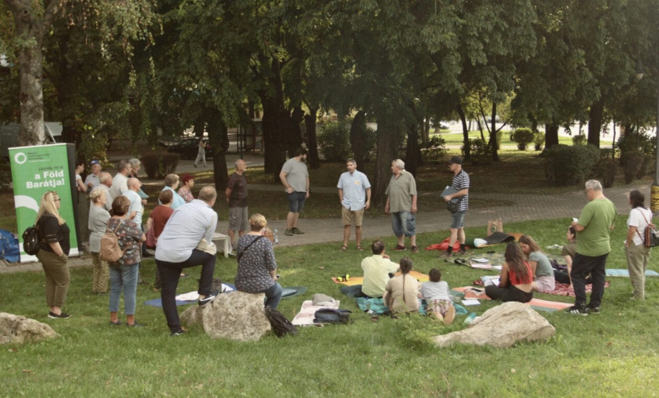 Ban Night Flights Hungary Action on the international day for the ban of night flights in Budapest.