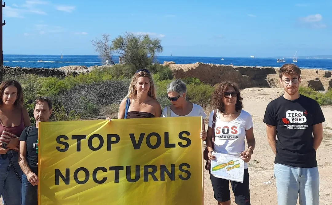 Ban Night Flights Balearic Islands Action on the international day for the ban of night flights in the Balearic Islands.